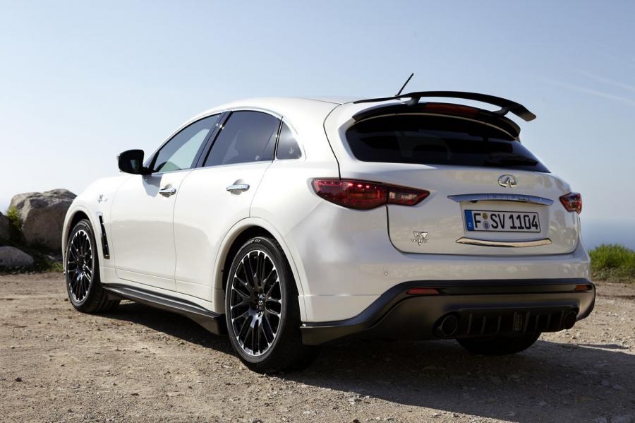  Infiniti FX50 S Sebastian Vettel Edition 2011 года  (фото 10 из 74)